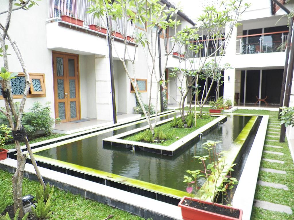 Hotel Tibera Taman Cibeunying Bandung Exterior foto